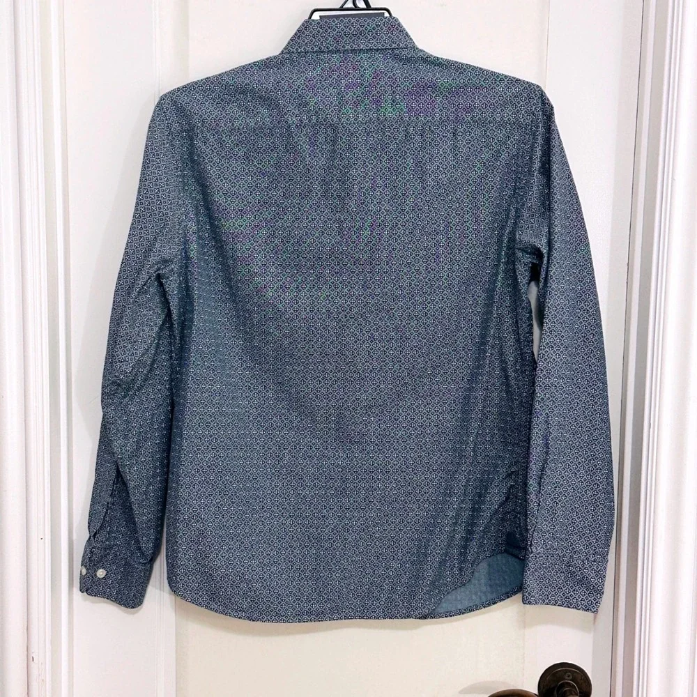 Banana Republic Mens Button Down Shirt‎ Untucked Fit Organic Cotton Small